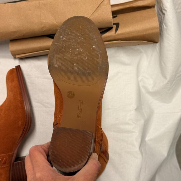 Vince Camuto Zelcinna Suede Ankle Boots Caramel 6.5 - Picture 8 of 8
